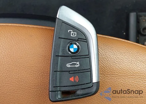 2021 BMW X4 xDrive30I from USA, damaged, VIN 5UX2V1C04M9F84322